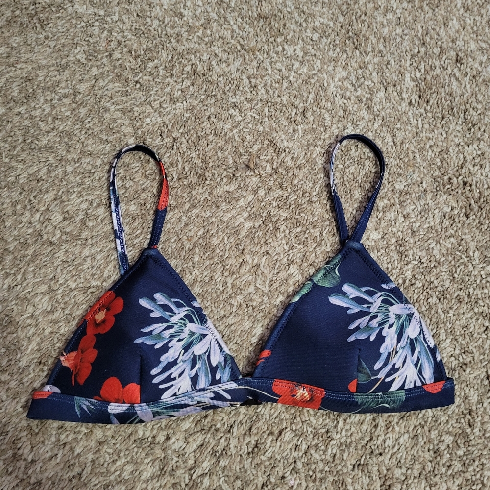 For love and bikinis bikini top